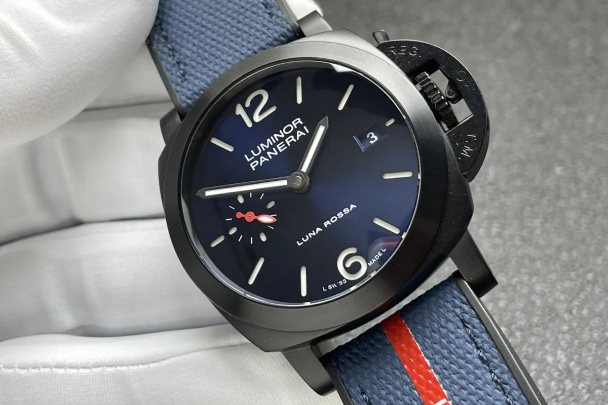 PAM1408 Luminor Quaranta Steel DLC Luna Rossa 40mm