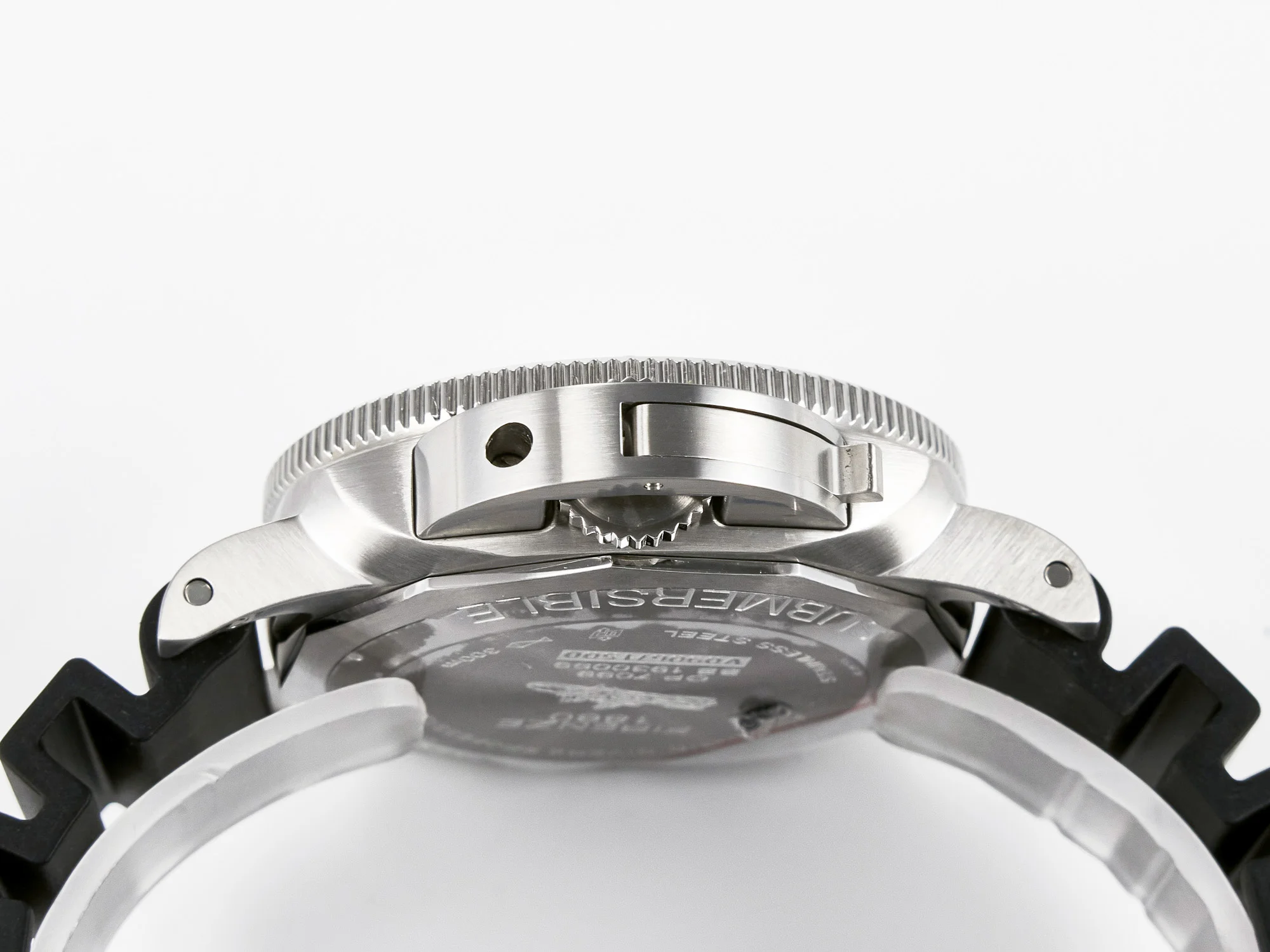 PAM683 Luminor Submersible 42mm VSF Best Edition Black Dial on Rubber Strap P900 Clone