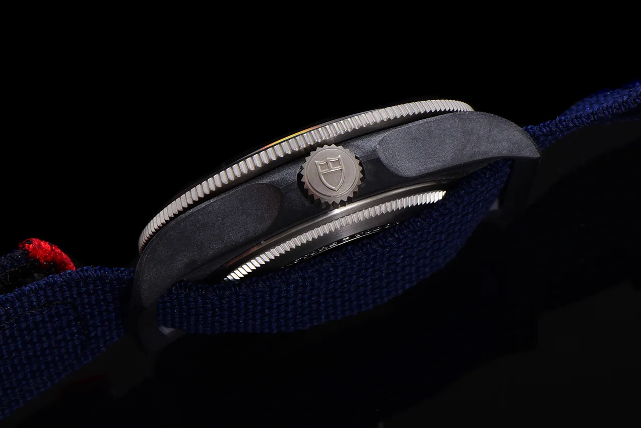 Pelagos FXD Ref. M25707KN-0001