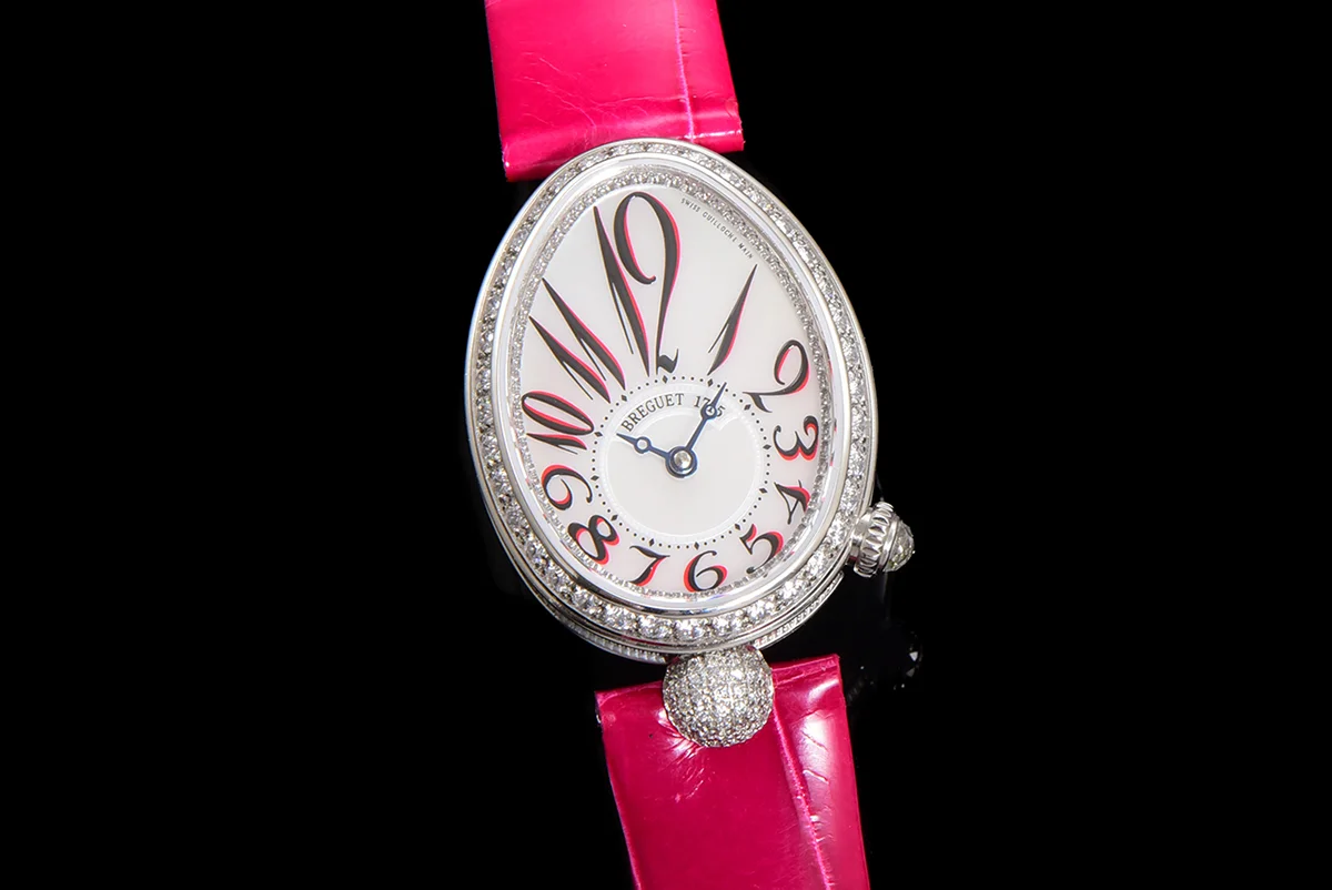 Reine de Naples in Rose Gold 8928BB