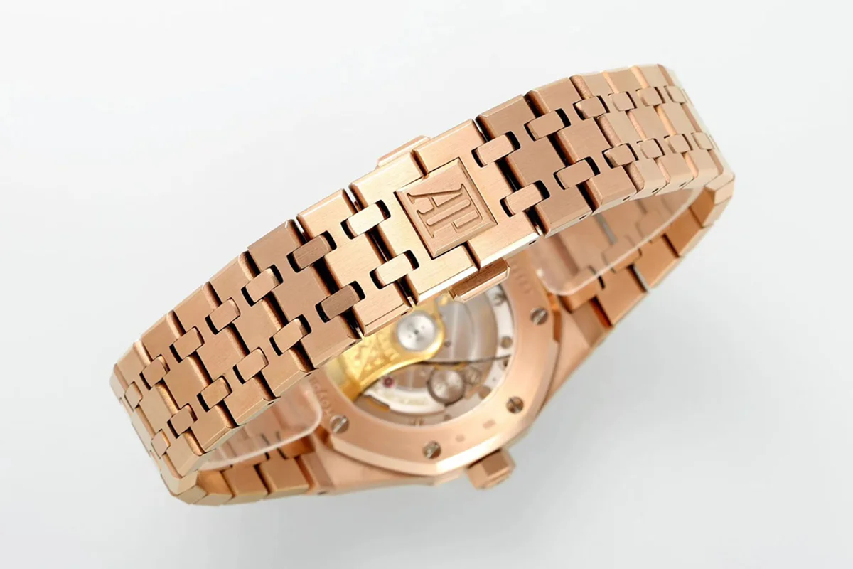 Royal Oak 15450ST 37mm Champagne Dial in Rose Gold with Diamond Bezel