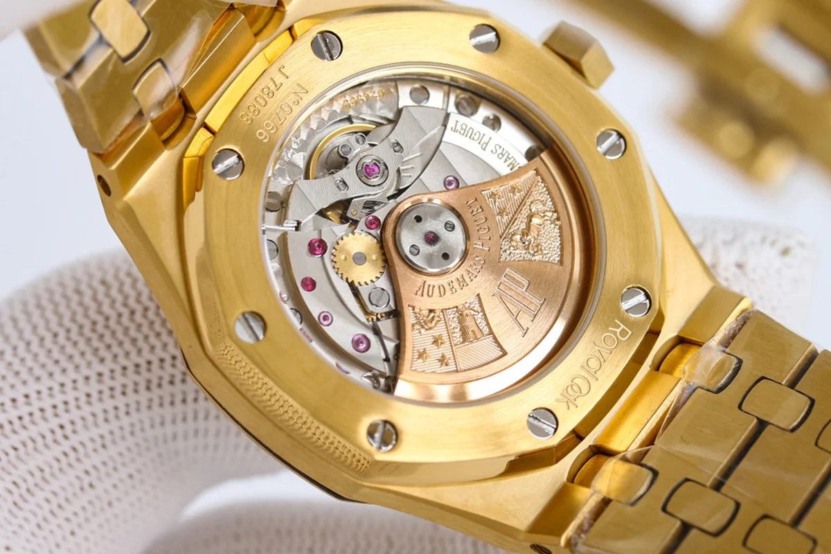 Royal Oak 15550BA Champagne Dial 1017 ALYX 9SM in Yellow Gold