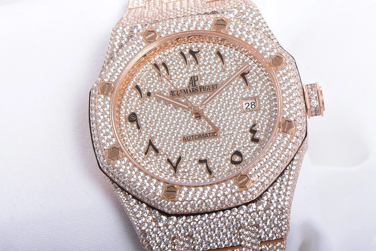 Royal Oak 41mm 15400 Iced Out Rose Gold in Arabic Markers