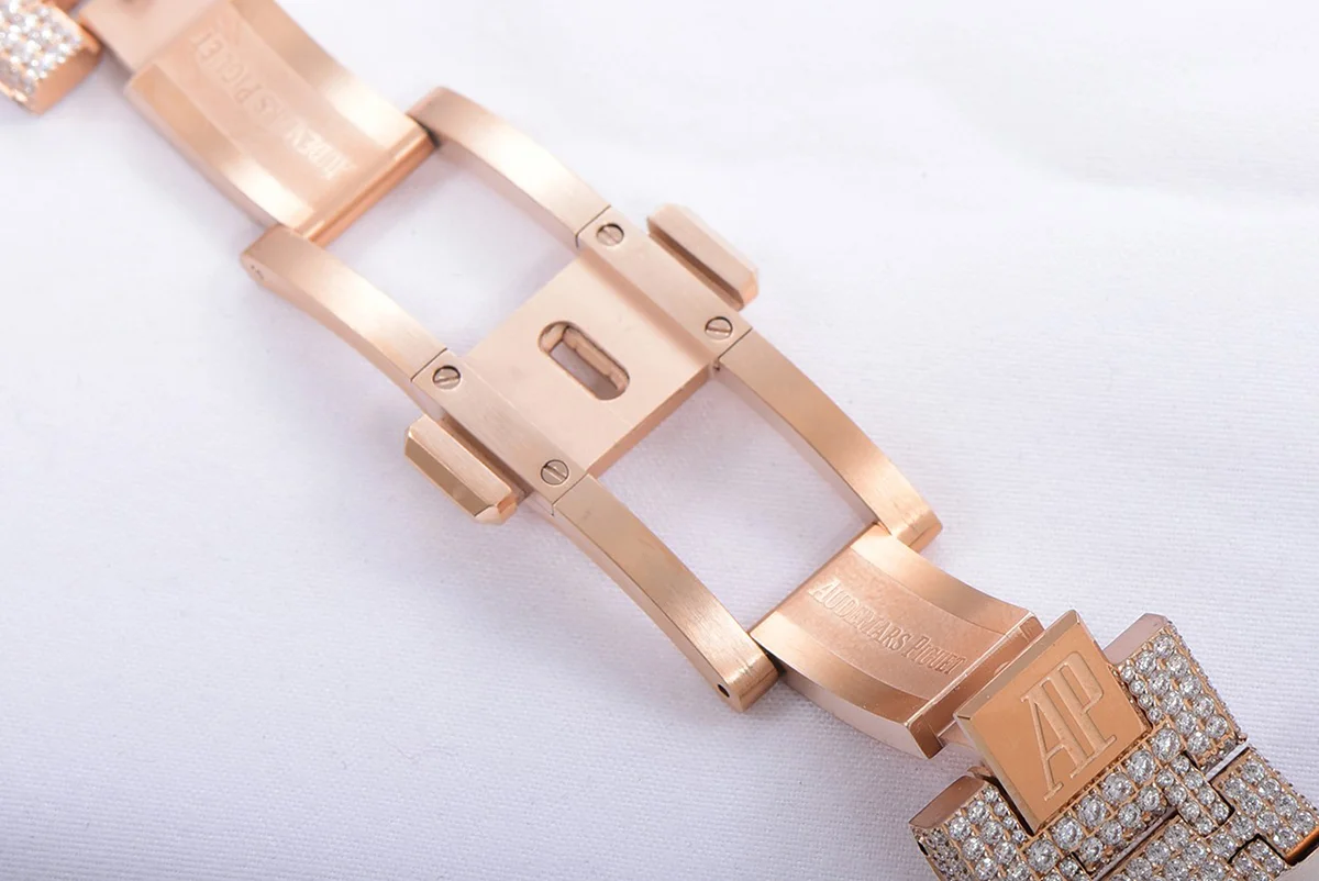 Royal Oak 41mm 15400 Iced Out Rose Gold in Arabic Markers