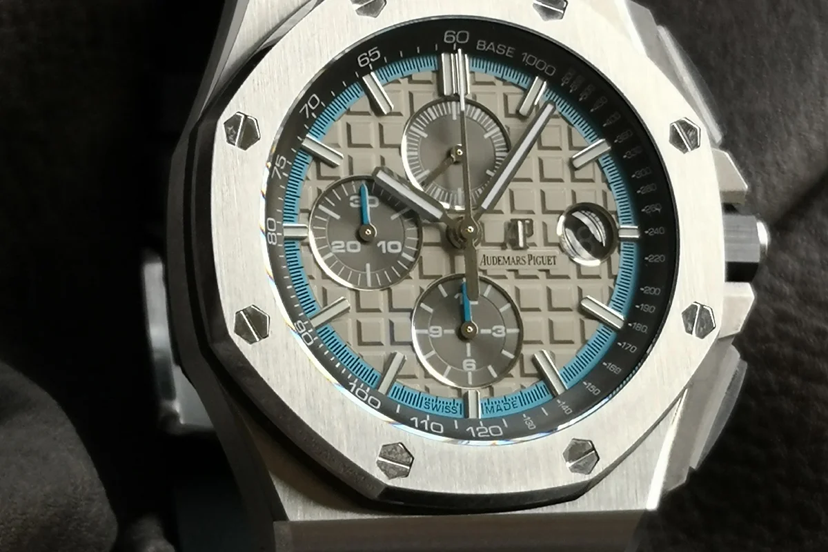 Royal Oak Offshore Novelty 44mm Grey Dial in Steel
