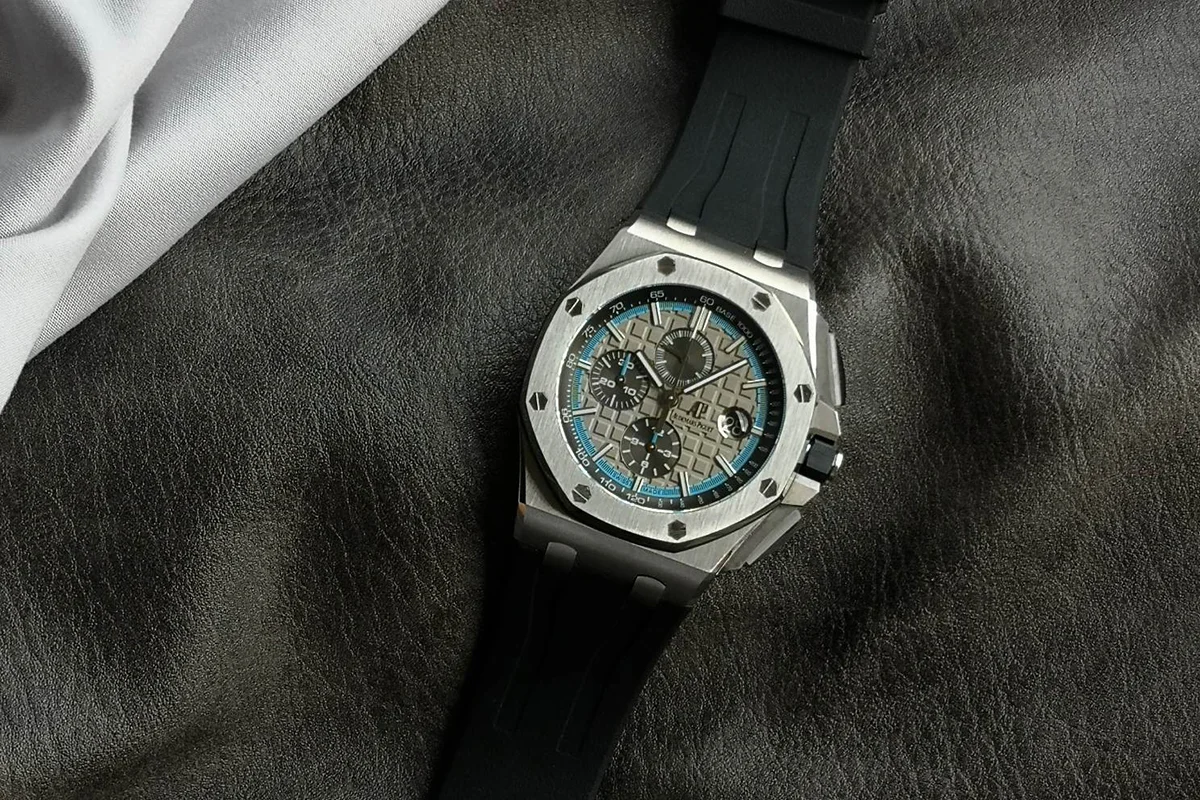 Royal Oak Offshore Novelty 44mm Grey Dial in Steel