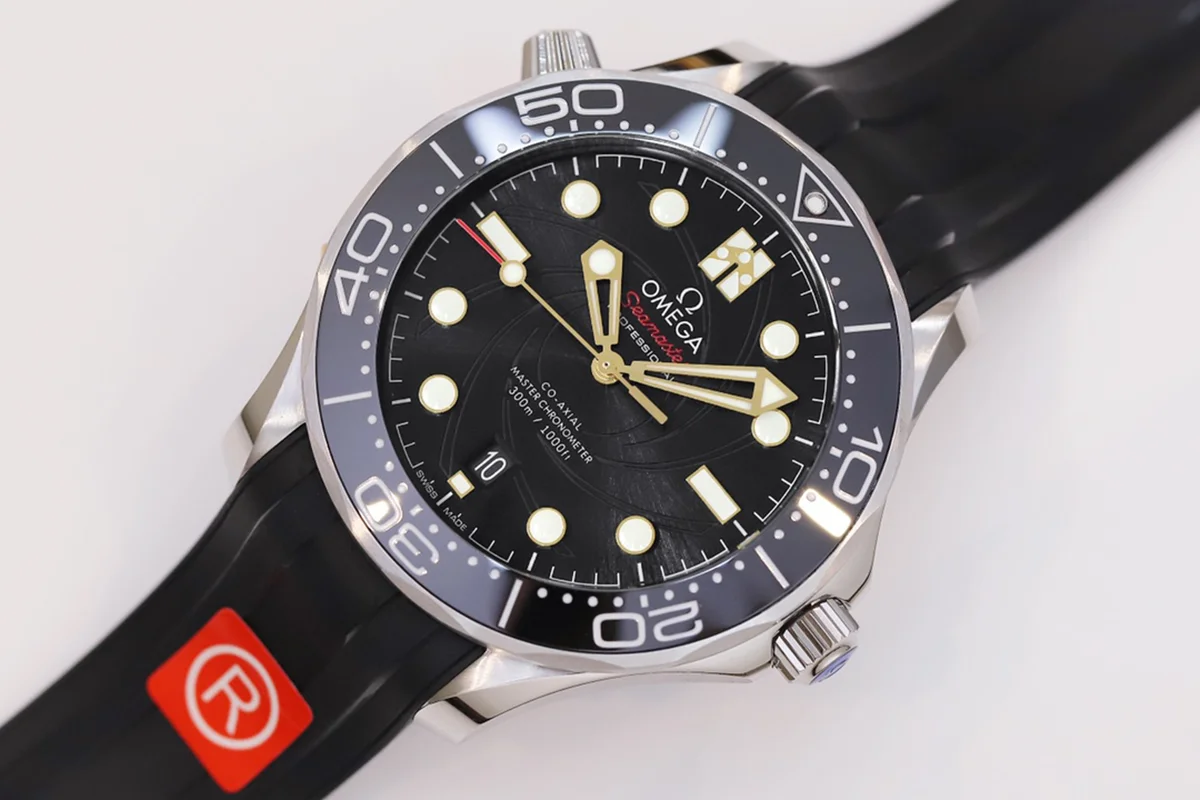 Seamaster Diver 300M Co-Axial Master Chronometer “James Bond Limited Editon” Ref. 210.22.42.20.01.004