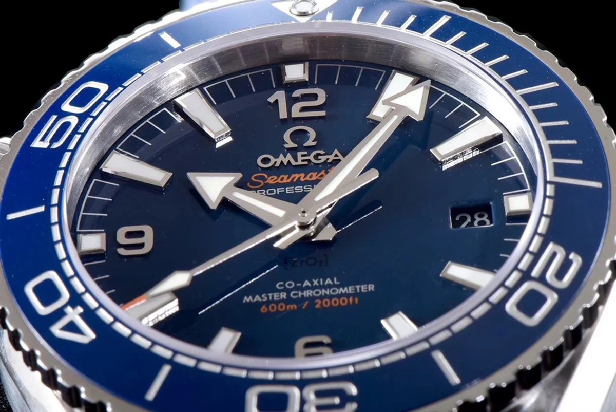 Seamaster Planet Ocean 600M 43.5mm Blue Dial in Steel on Leather Strap