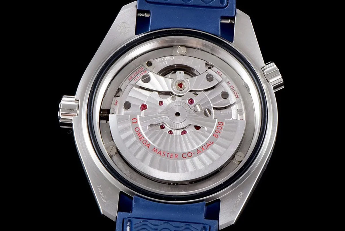Seamaster Planet Ocean 600M 43.5mm Blue Dial in Steel on Leather Strap