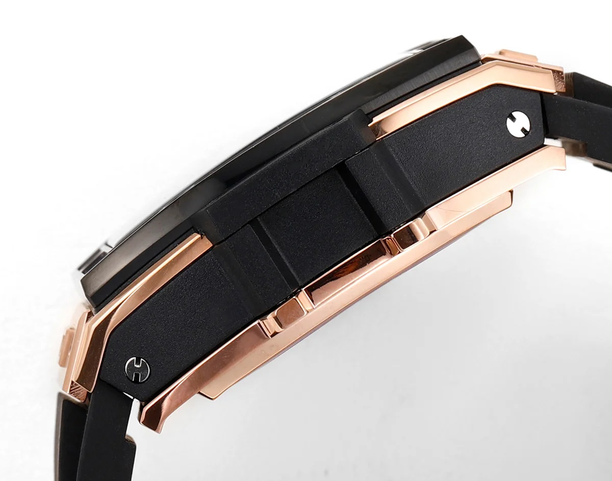 Spirit of Big Bang King Gold Ceramic 42mm
