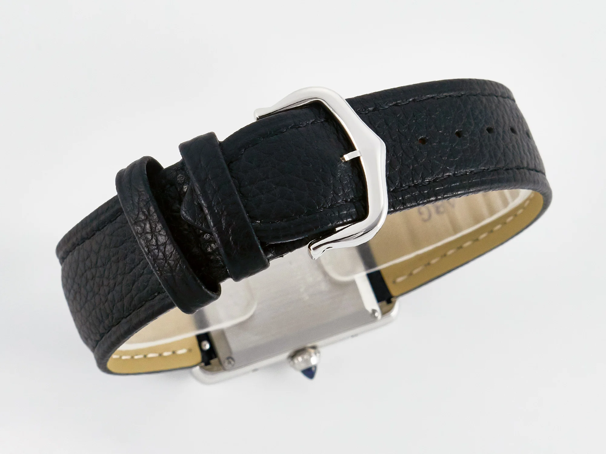 Tank Must Large SS 33.7mm DRF 1:1 Best Edition White Dial on Black Leather Strap Swiss Quartz