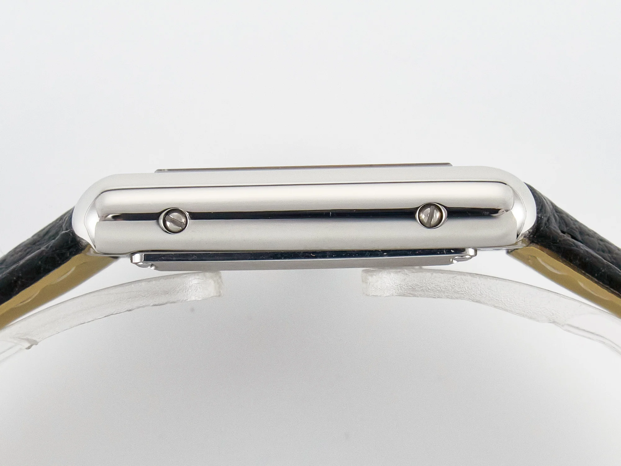 Tank Must Small SS 29mm DRF 1:1 Best Edition White Dial on Black Leather Strap Swiss Quartz