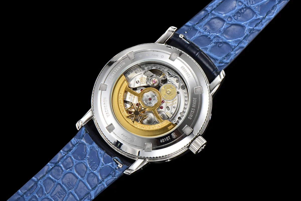 Traditionelle Complete Calendar White Dial in White Gold
