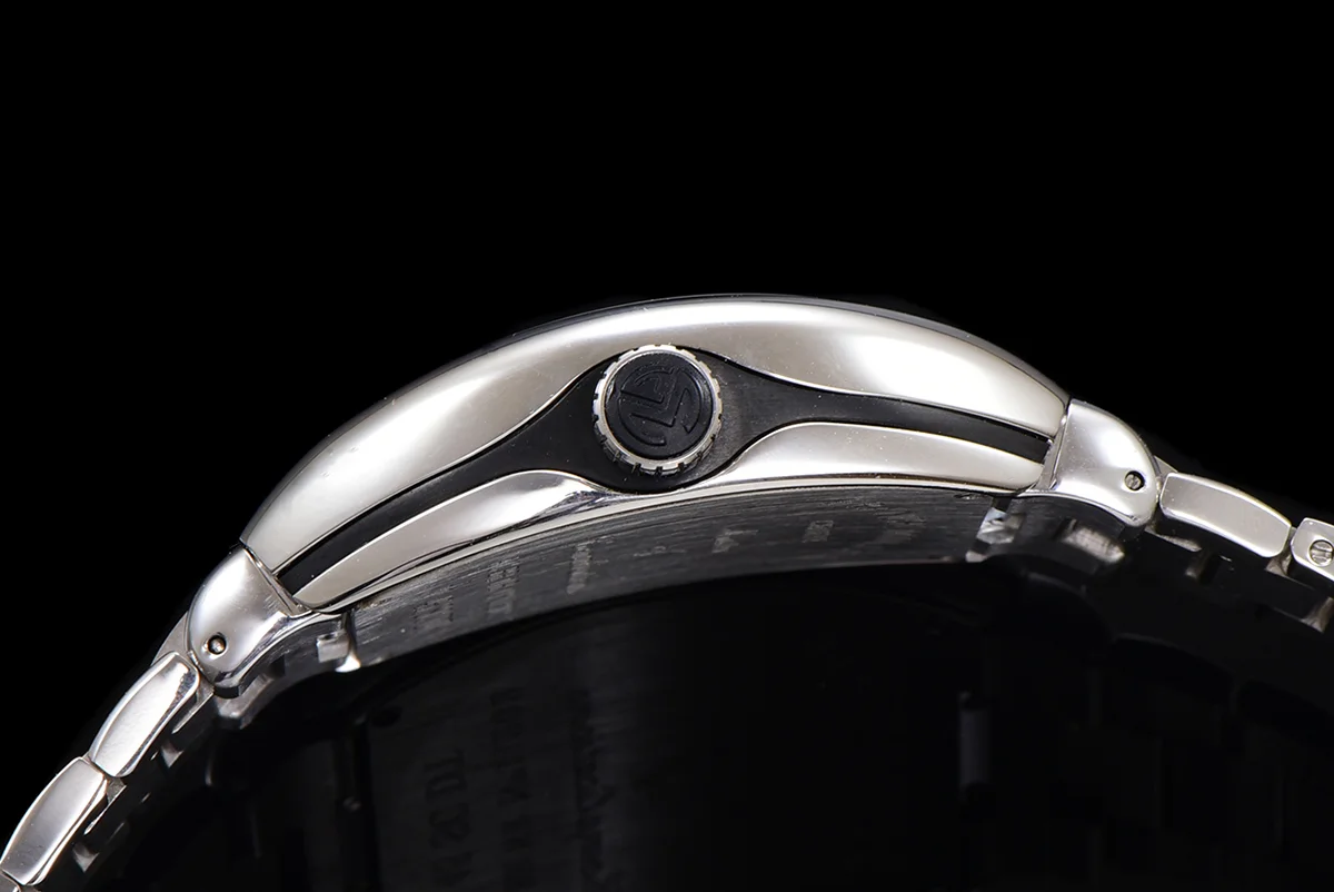 Vanguard Yachting White Dial V45 on Bracelet