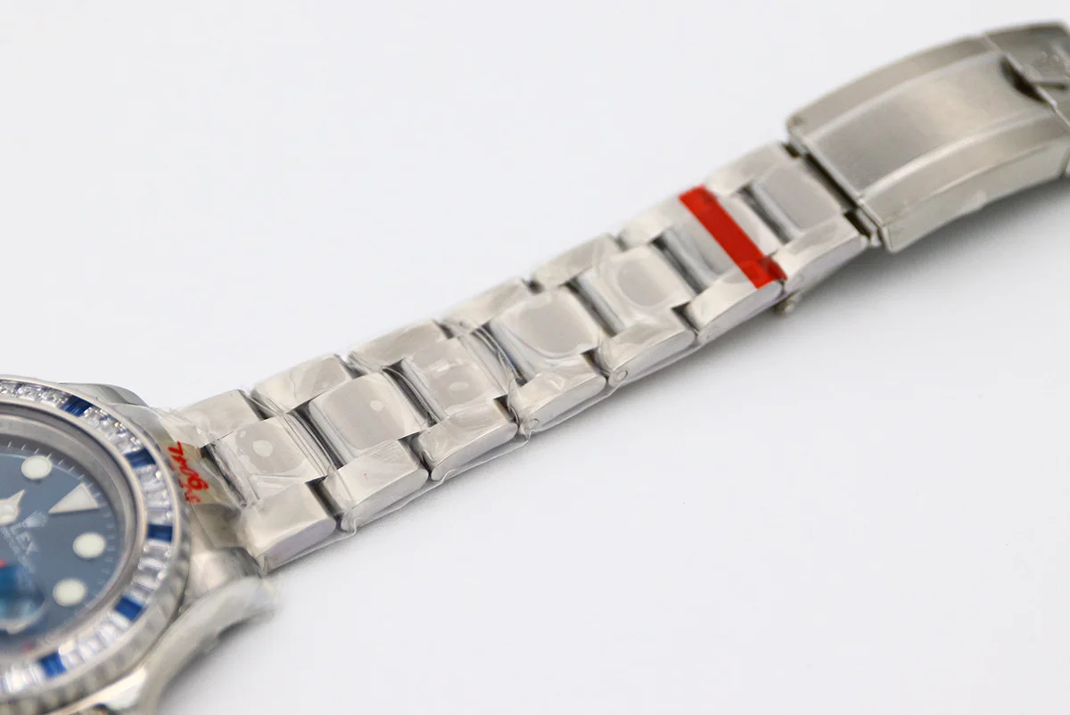 Yacht-Master 116622 BLSO Blue Dial with Blue and White Diamond Bezel